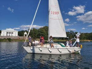 buriavimas jachta trakuose